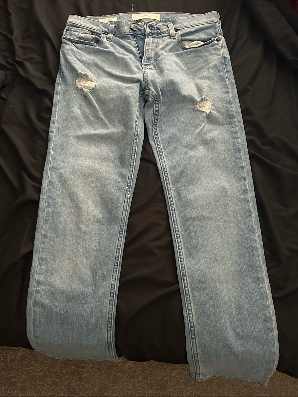 Light Wash Hollister Slim Straight Epic Flex Jeans 29”x32”